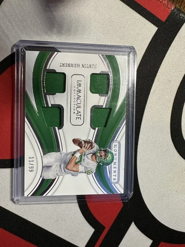 2023 Panini Immaculate Collegiate - Monuments Gold Justin Herbert Patch /99