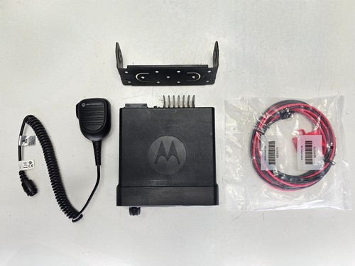 Motorola MotoTRBO XPR4350 VHF 136-174 MHz 32 Channel 45 Watt Digital - Picture 5 of 7