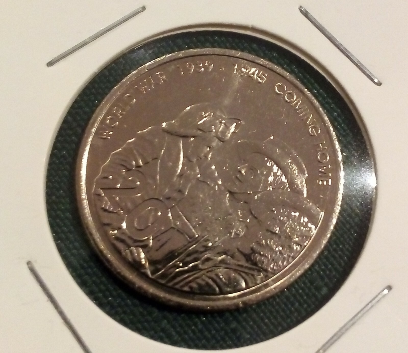 2005 WWII Coming Home 20c Twenty Cents Uncirculated Coins in 2x2 coin