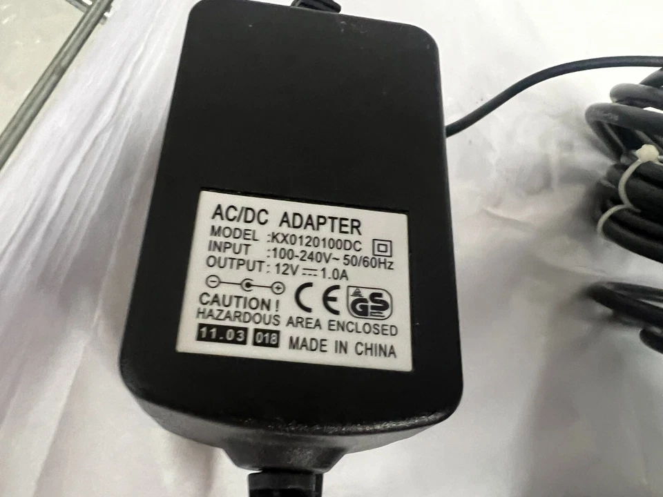 Color Quad Processor PIPV2 NTSC 4-Channel Picture-In-Picture w/cables & power ad - Image 4 of 4