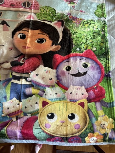 Dreamworks Gabby's DollHouse Kids Blanket 40”x50” - Picture 3 of 6