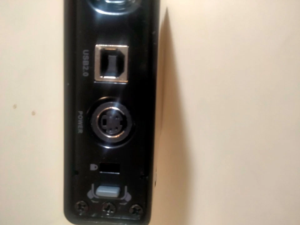 ICY DOCK MB559US-1SB 3.5" PURE BLACK SATA USB 2.0 & eSATA EXTERNAL DRIVE-USED - Image 3 of 4