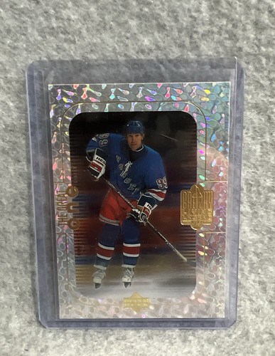 1999 Upper Deck Gretzky Living Legend The Great One Wayne Gretzky #GO1