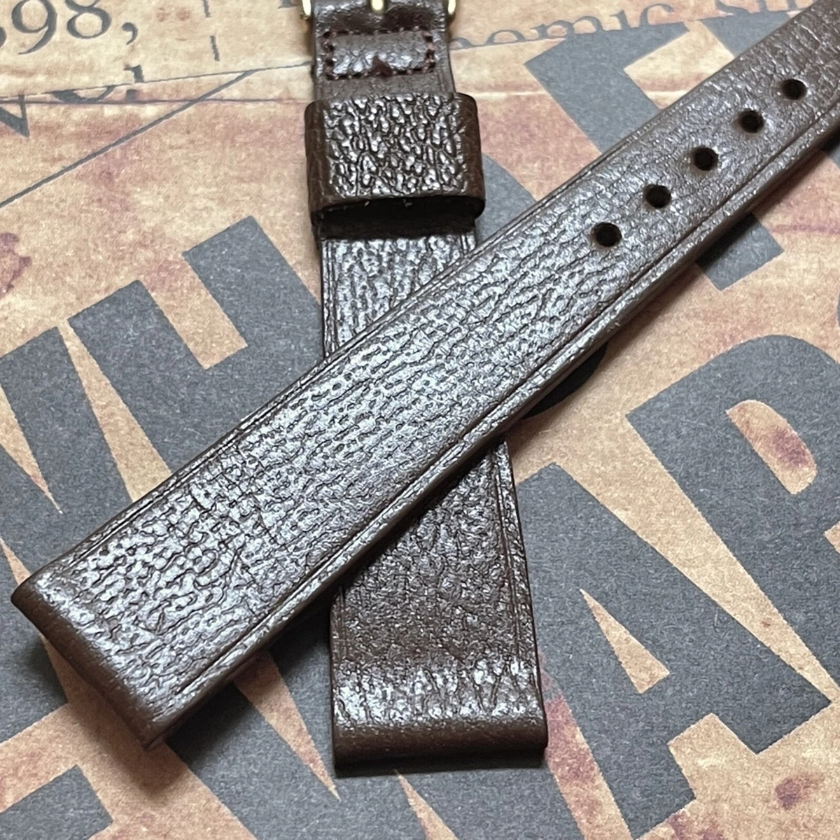 Basic flat type 17.5mm textured Genuine Leather tapered vintage