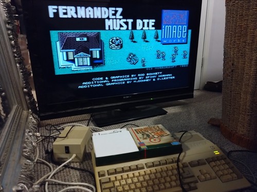 FERNANDEZ MUST DIE, BACK TO THE FUTURE 2 Amiga Games Bundle - Afbeelding 2 van 10