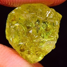 VERY NICE 9.00ct NATURAL100% UNHEATED YELLOW MALI GARNET ROUGH SPECIMEN NR