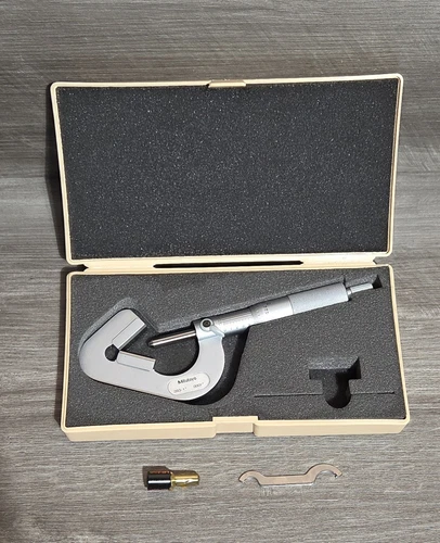 Mitutoyo 114-202, .090" - 1" X .0001" V-Anvil Micrometer, Ratchet, For 3 Flutes,