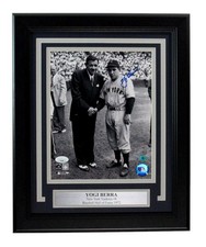 Yogi Berra Cards, Rookie Cards and Memorabilia Guide 43