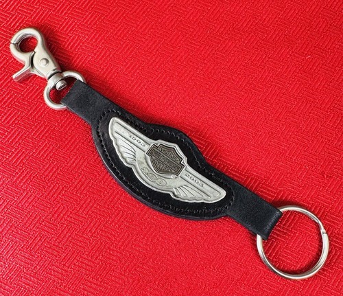 NOS Harley-Davidson 100th Anniversary Leather Keychain Metal Wing Year Logo