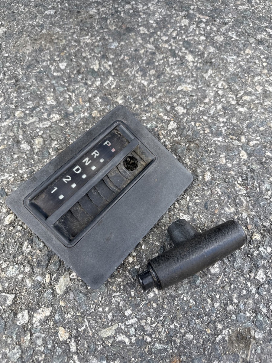 TJページ 1997-2006 Jeep Wrangler TJ Automatic Transmission Shift Bezel w