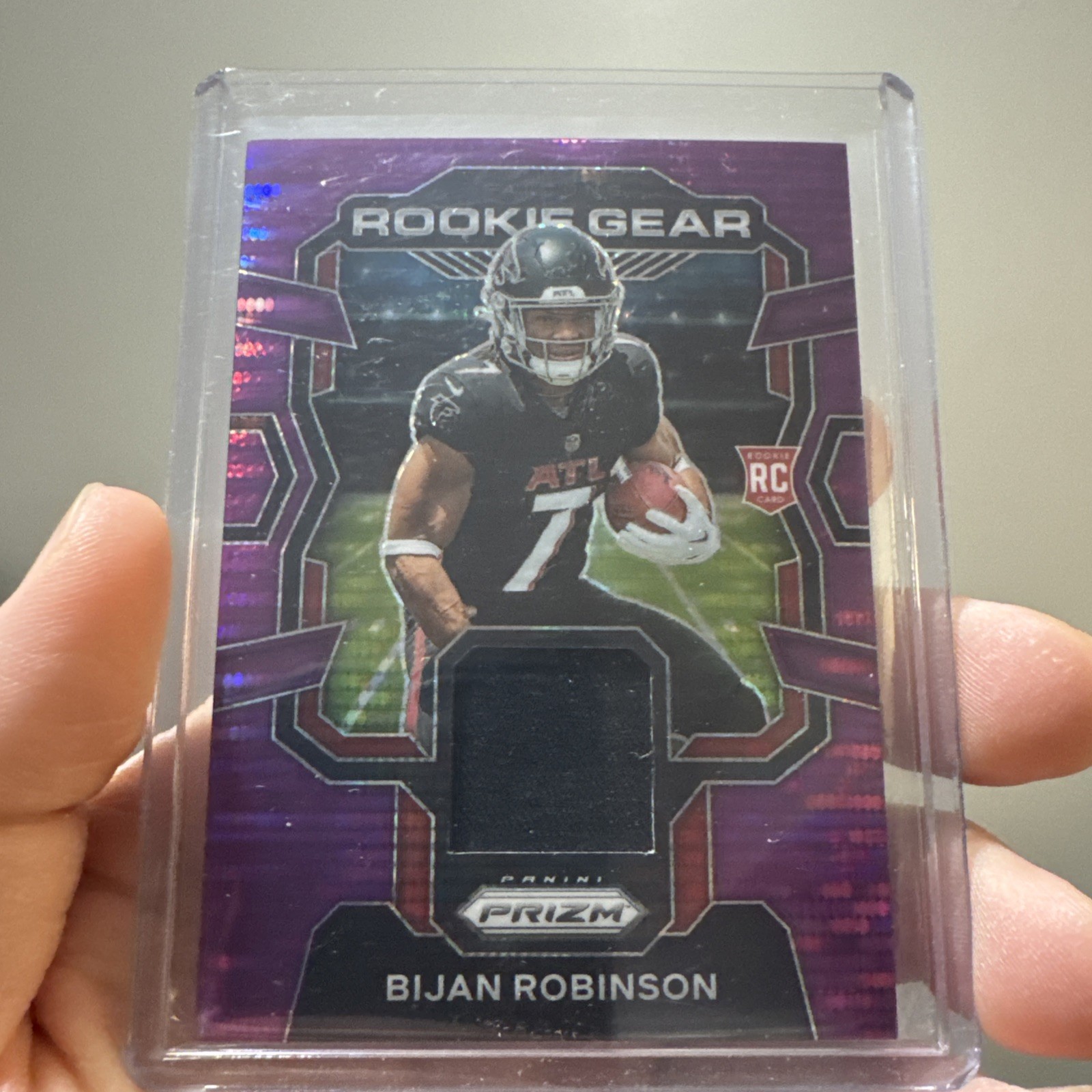 2023 Panini Prizm - Rookie Gear Bijan Robinson #RG-BR Purple Pulsar Prizm (MEM,