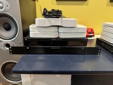 Pakedge Network Package: RK-1, 8port POE, 4 -2200, 1-4200 Wireless Access Points