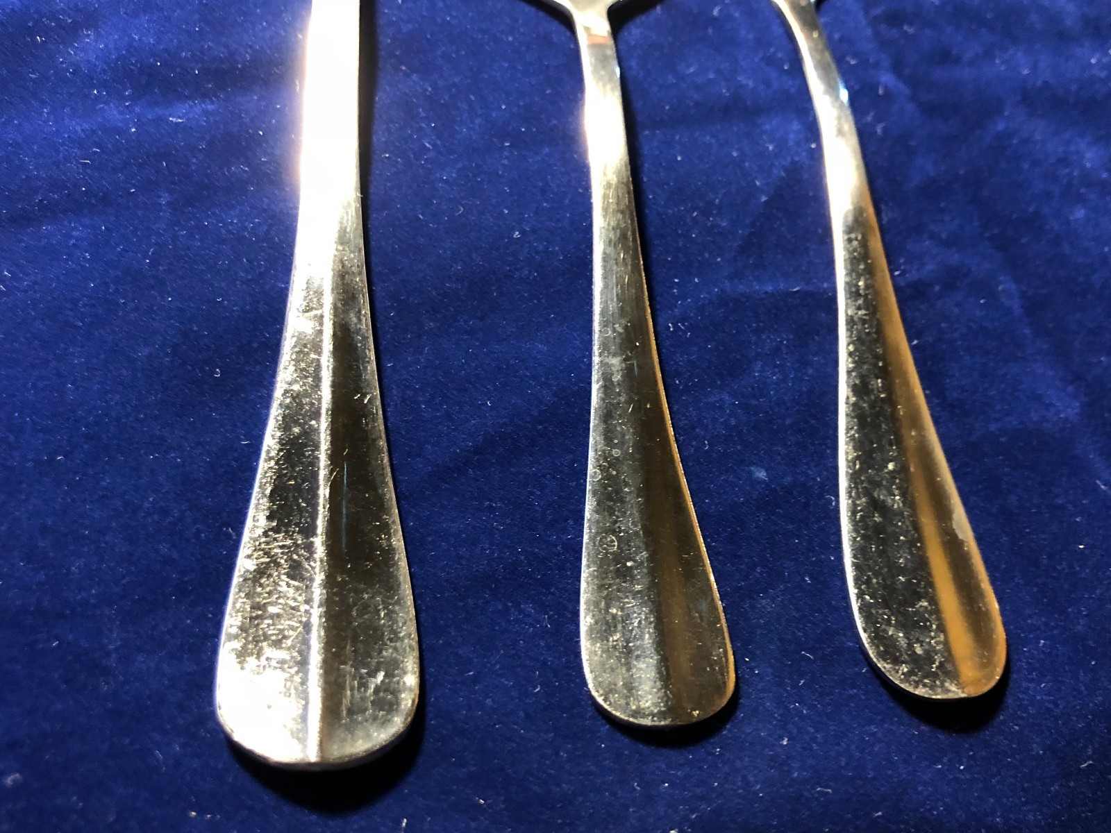 International Lyon Frontenac Stainless Steel Flatware Set - Glossy Finish - Free Shipping 11 thumbnail image