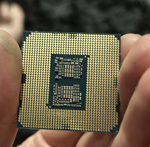 Intel Core i7-10700K 3.80GHz 8 Core SRH72 16 Thread LGA 1200 CPU - Picture 2 of 2