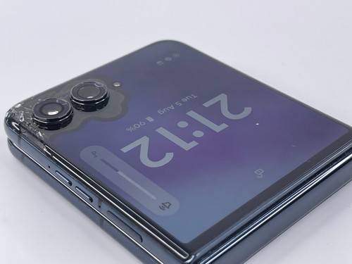 Motorola RAZR 50 Ultra Unlocked Midnight Blue 512GB Average Condition Works 444 - Picture 20 of 24