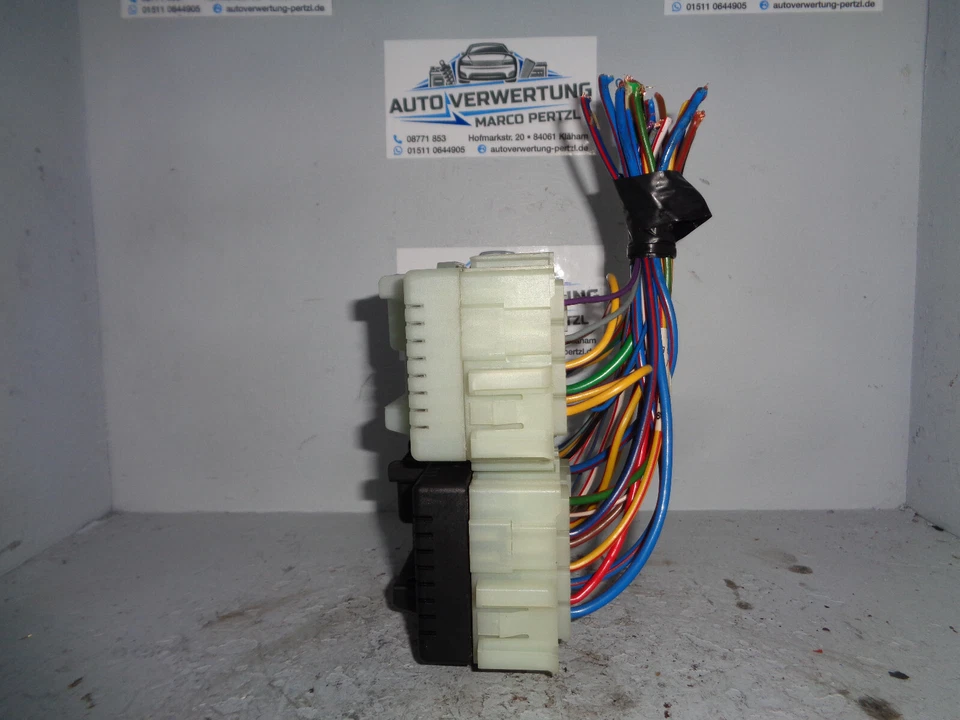 Ford Mondeo Kombi BA7 2.0TDCI Sicherungskasten Delphi 6G9T14K131AA 6G9T14K131BA - Bild 3 von 4