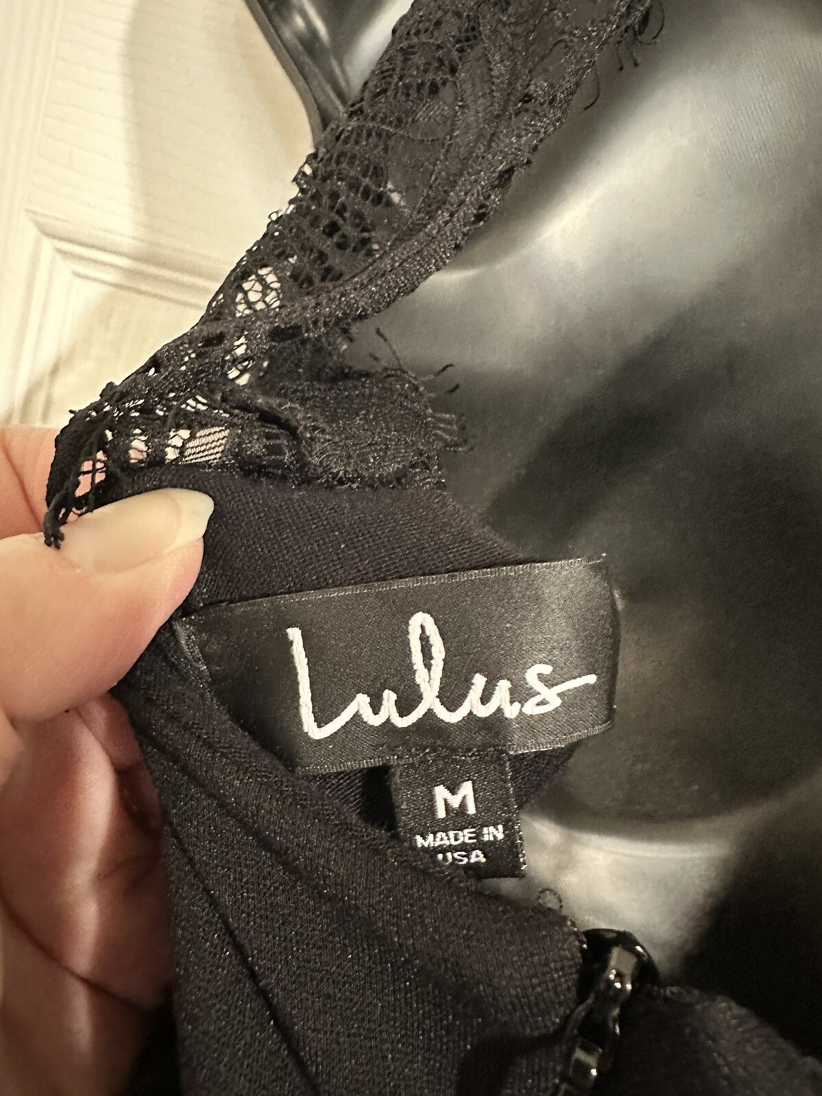 Lulus | Endlessly Alluring Black Lace Bodycon Dre… - image 3