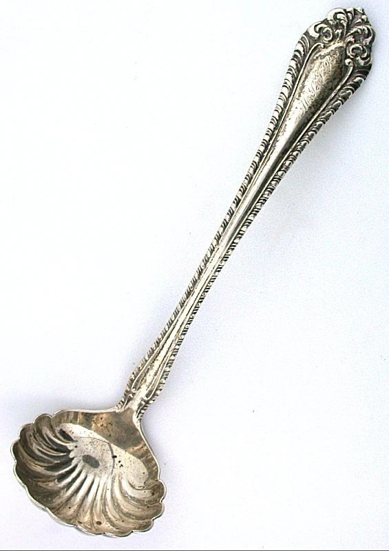5 1/4 x 1 2/5 Inch Vintage Sterling Silver Small Sauce Cream Ladle AS82/1926