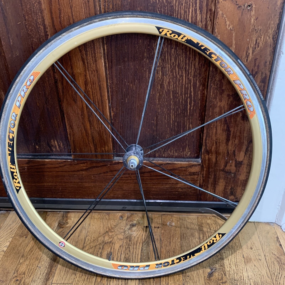 ROLF VECTOR PRO 700c Front Wheel Gold And Black Bladed Spokes