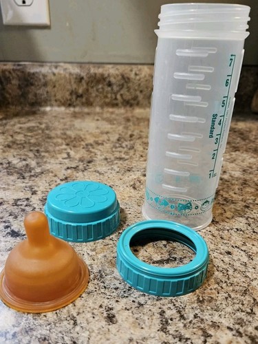 1997 Vtg Playtex baby bottle Teal Green W/ Lid & Nipple Drop-ins Animals - Picture 3 of 3