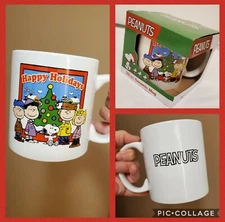 Peanuts "HAPPY HOLIDAYS" Oversized Coffee Mug 