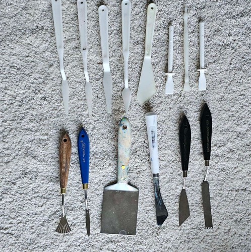 Set of 14 Painting Knives and similar tools Metal Plastic Art Craft SUpplies