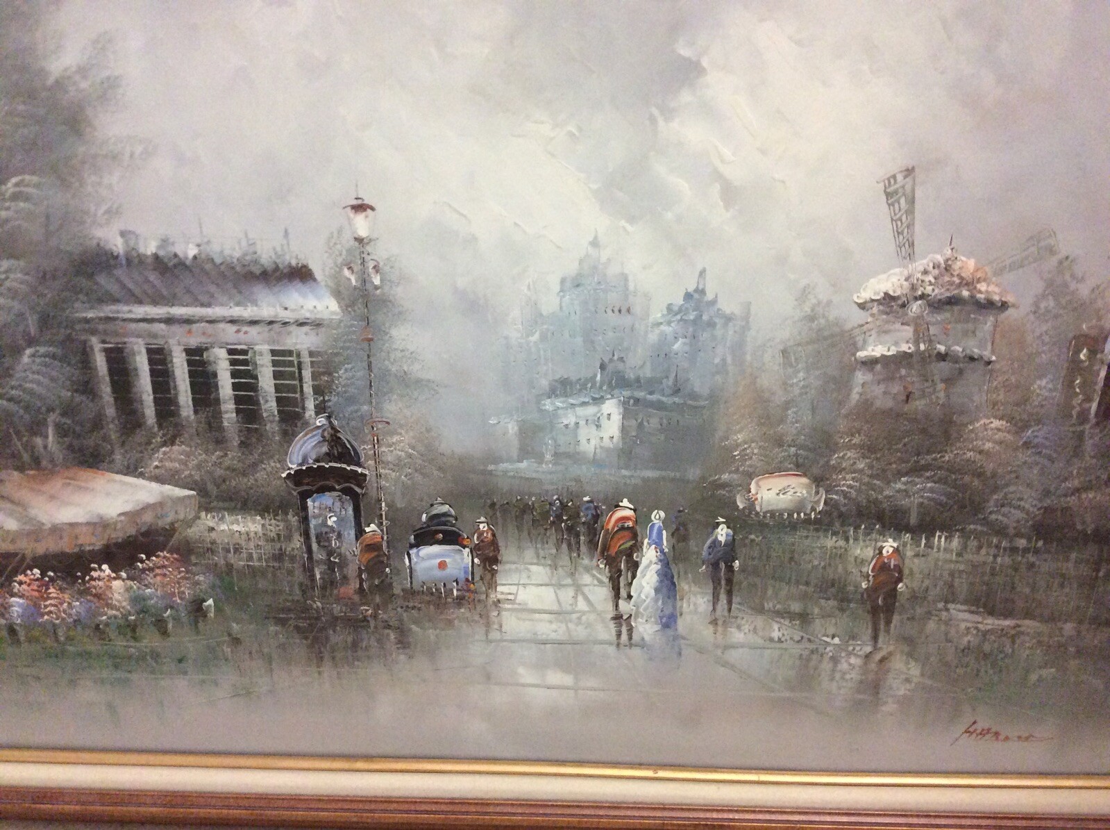 Picture 4 of 12