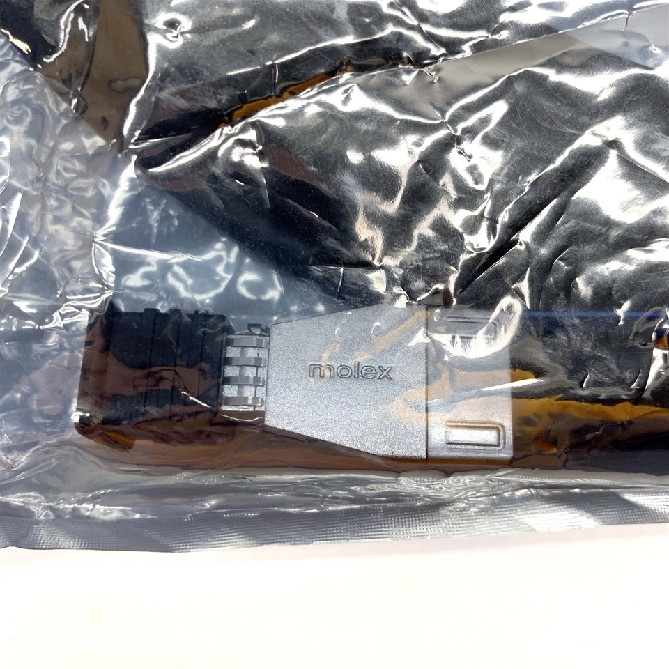 NetApp Molex 5.0M/16.5ft Mini SAS HD to Mini SAS HD Cable 12Gb X66034A Lot 3 - Image 3 of 3