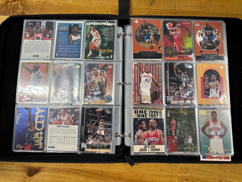 Lot of 180+ NBA - NFL Sports Cards - Michael Jordan & More 