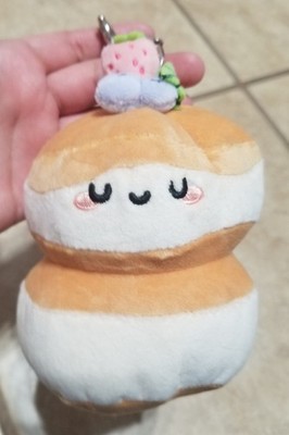 Smoko Sofia Souffle Pancake 4 Inch Plush Keychain Bag Charm