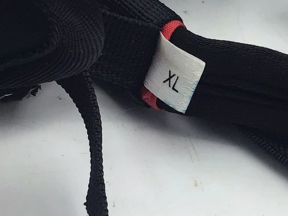 Mad Rock Climbing Gear Harness Equipment Sit Seat Black Red NWOT T2 - Image 3 of 3