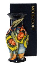 Moorcroft Illyarrie 226/7 Vase, Emma Bossons. Australian Collection. MIB
