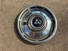 1 Vintage 1967-1968 Dodge Dart 13-inch Full Hubcap Wheel Cover Mopar Oem