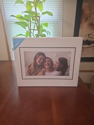 Dragon Touch Classic 15 Pro Digital Photo Frame