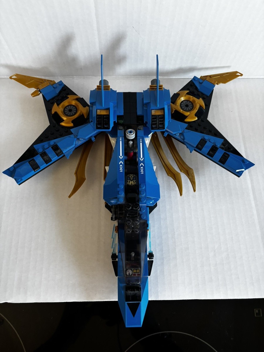 LEGO Ninjago Legacy Jay Storm Fighter Jet (70668) blue and gold