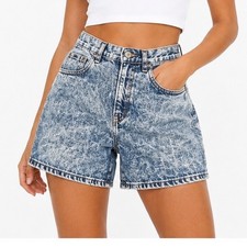 Vintage 80s Chic Denim Shorts 26" Waist Acid Washed Pleated Cinch Jorts USA Y2K