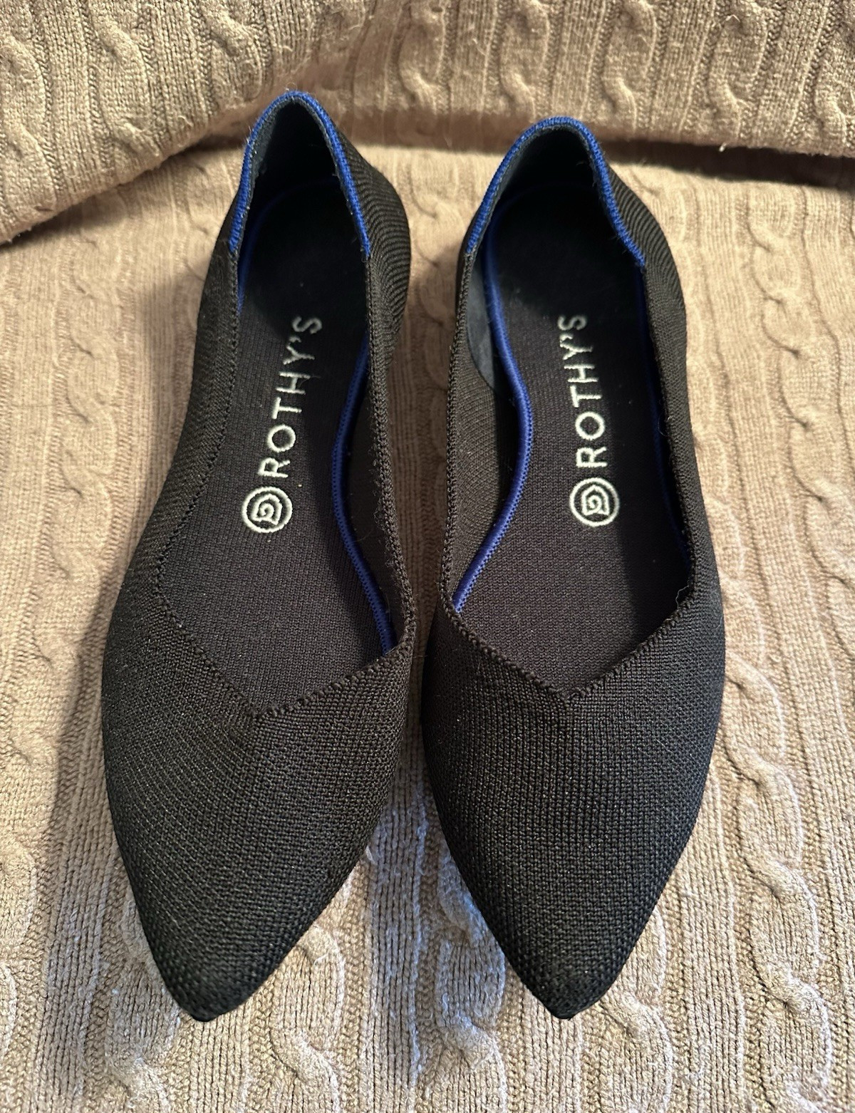 Rothy’s Women’s Knit Pointed Toe Slip-On Flats Lightweight Logo Black 9 M
