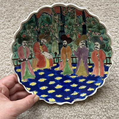 Turkish Hand Painted Ceramic Ottoman Iznik Plate Signed Can Hang On Wall
