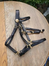 TUCKER Bridle Halter, Black Leather w/Brass Hardware, Full Size