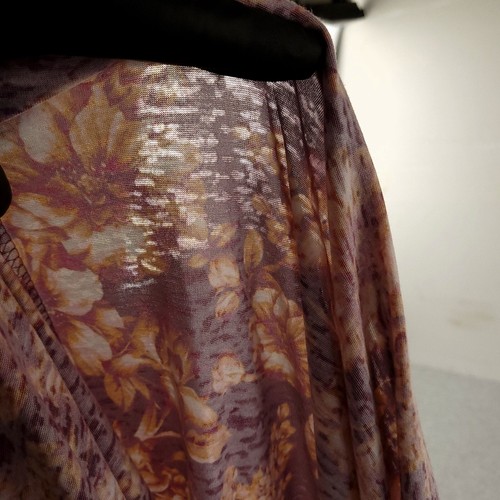 Top da donna Erika extra large XL arancione floreale burnout pieghe manica a campana anteriore - Foto 11 di 13