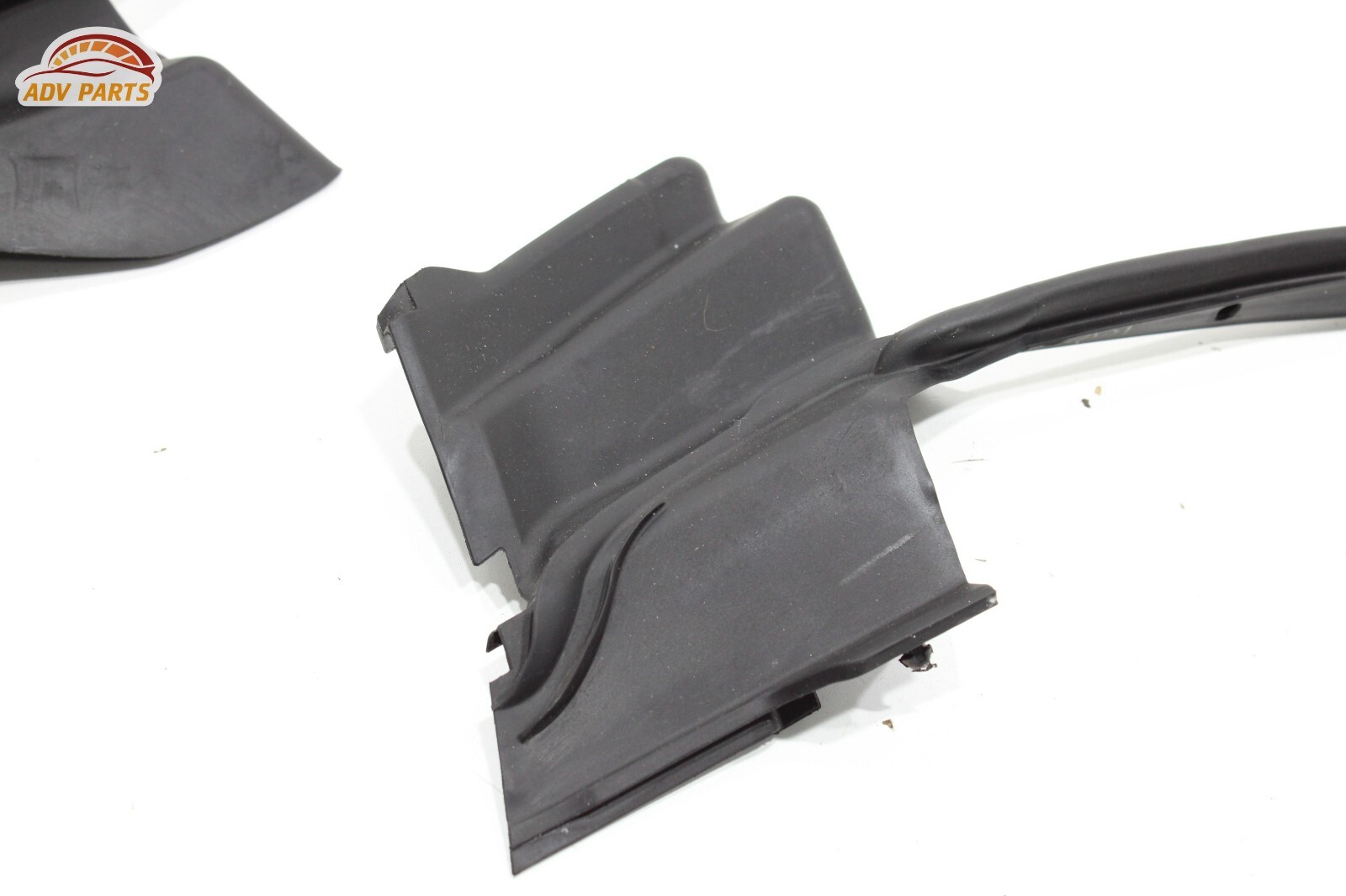 Maserati Levante 2017-2020 Rear Left Lower Door side seal