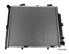 MAHLE BEHR Cooling Radiator For Mercedes 1996 1997 e300 e420 // 1998-2002 e430