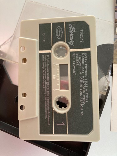 ROD STEWART RARE ORIG 1971 MERCURY GREEN CASSTAPE 7145004 GB UNTESTED UKPOSTONLY - Picture 2 of 20