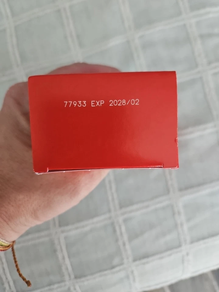 Crema para aliviar el dolor no grasa para frotar muscular ultra fuerte NUEVA SELLADA 02/2028 CVS Foto 3 de 4