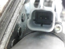 Lève vitre Peugeot 107