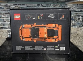 LEGO TECHNIC: Porsche 911 GT3 RS (42056)