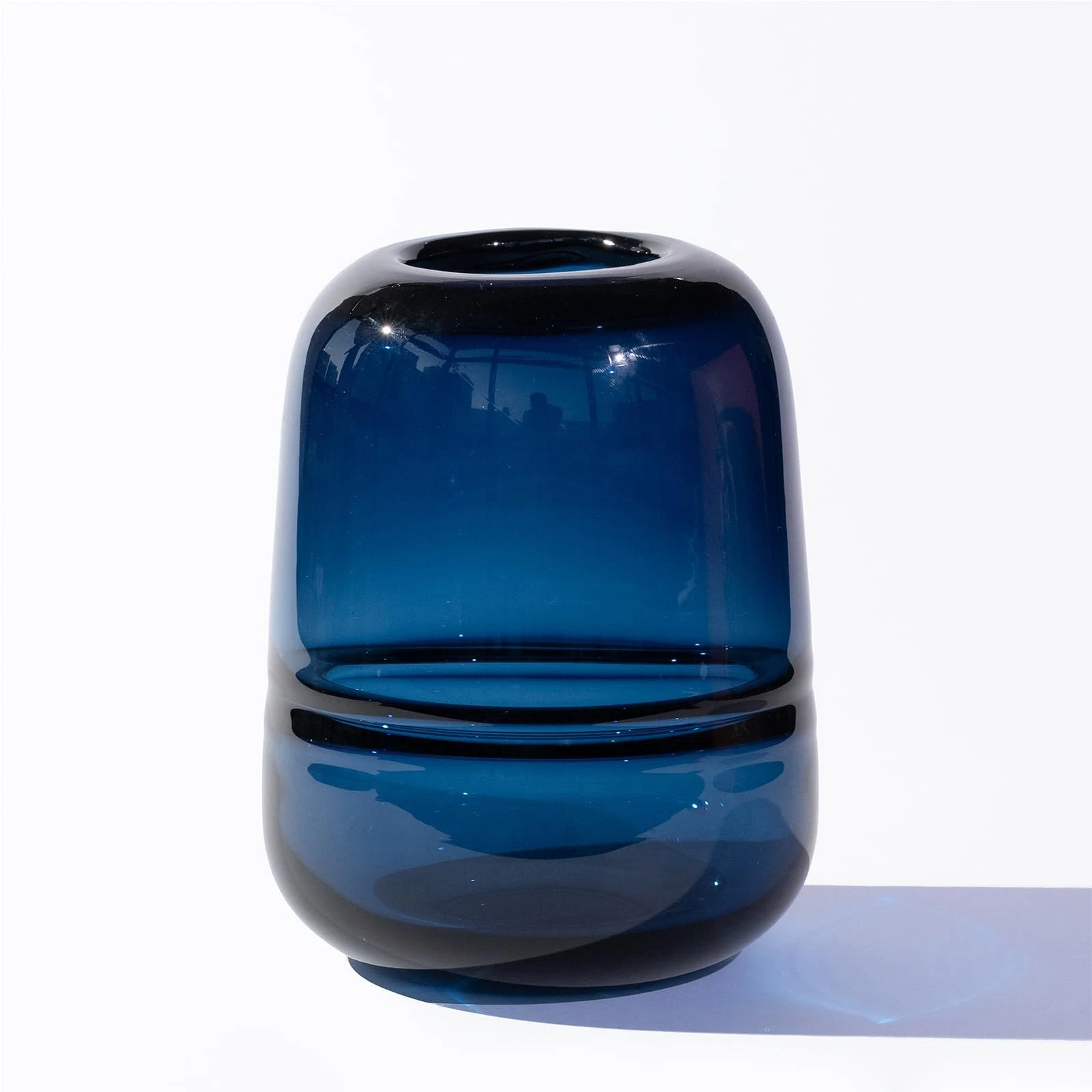 Blue Glass Flower Vase for Centerpieces Flowers 6.7 Inch Round Modern Glass B...