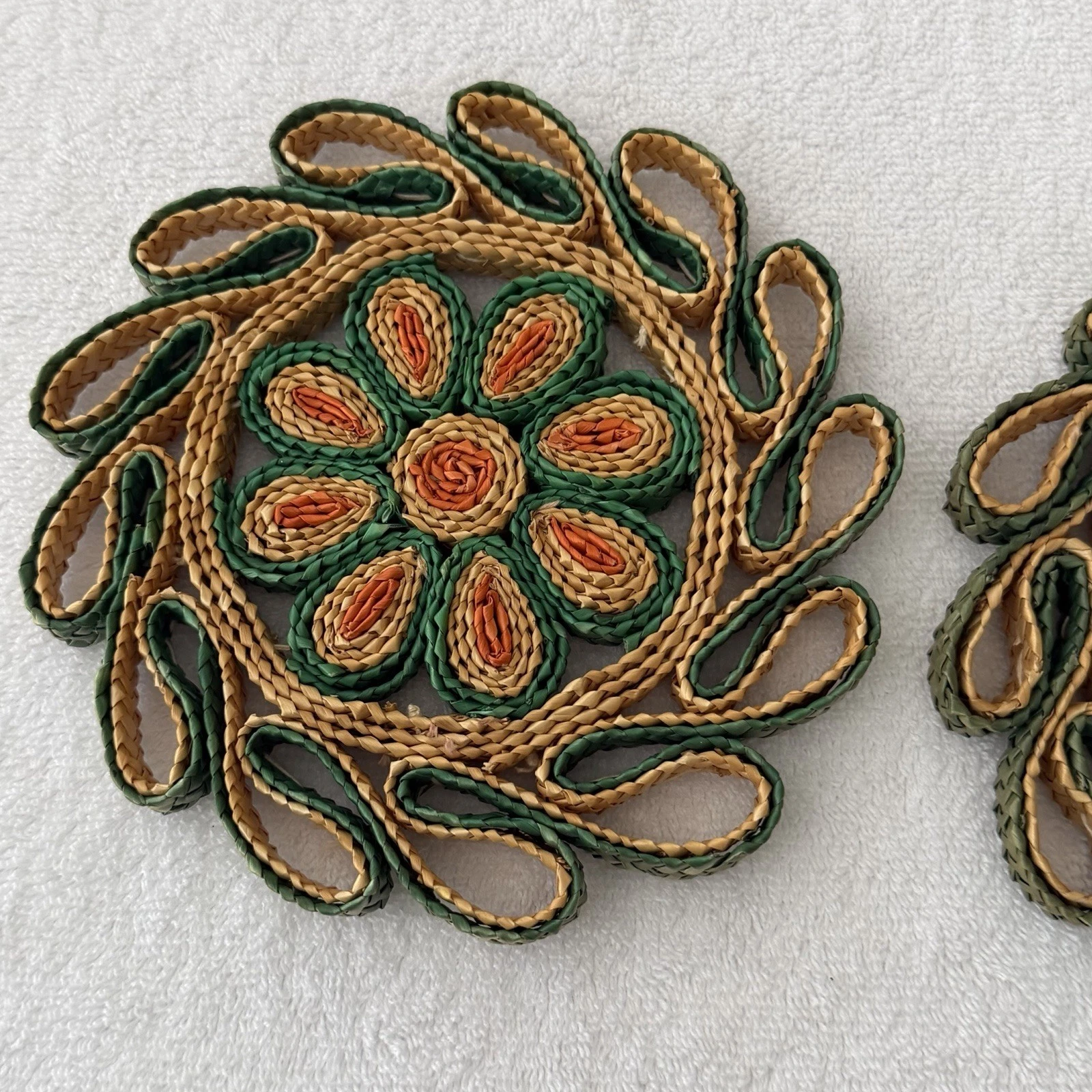Vtg Straw Trivets Boho Raffia Woven Hot Pot Kitchen Cooking Housewarming Gift - product detail image 3