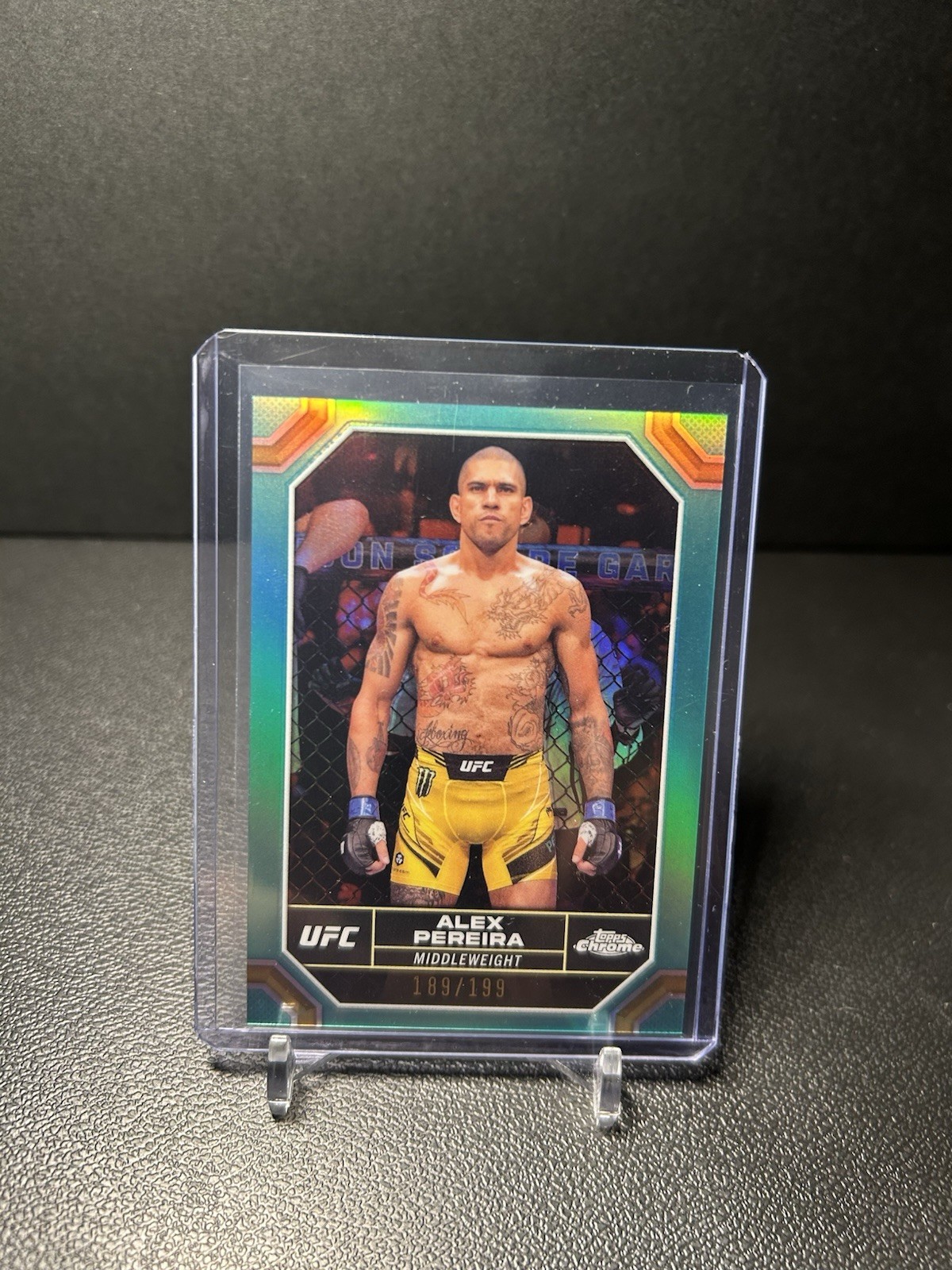 2024 Topps Chrome UFC Alex Pereira Teal Refractor /199 #4 - Poatan