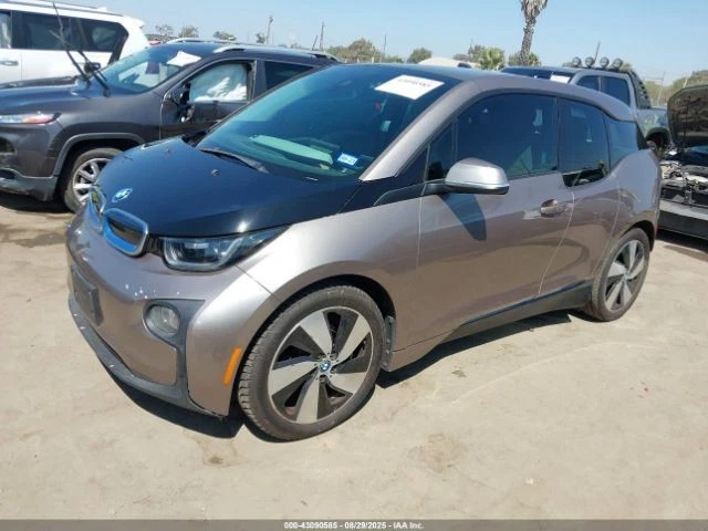 SLV FRONT BUMPER ASSEMBLY 2014-2017 BMW I3 Foto 2 de 4